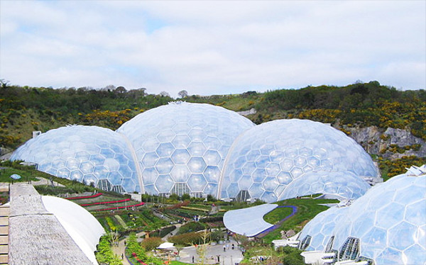 eden project greenhouse				